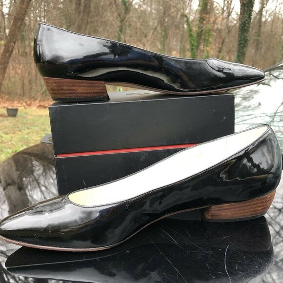 Cole Haan Made Spain Black Patented Leather Slip On Heels Pumps WOMENS Size 9 AA - Picture 8 of 11